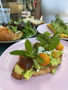 vegan food in Los Angeles, California